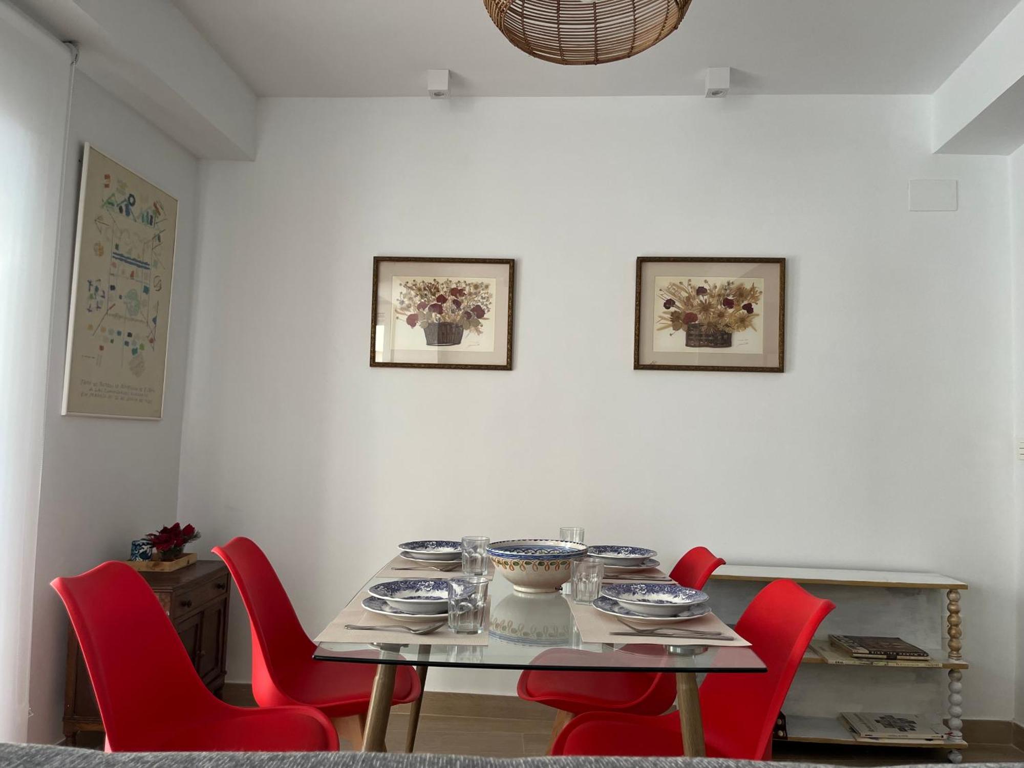 Precioso Apartamento Con Patio, Granada